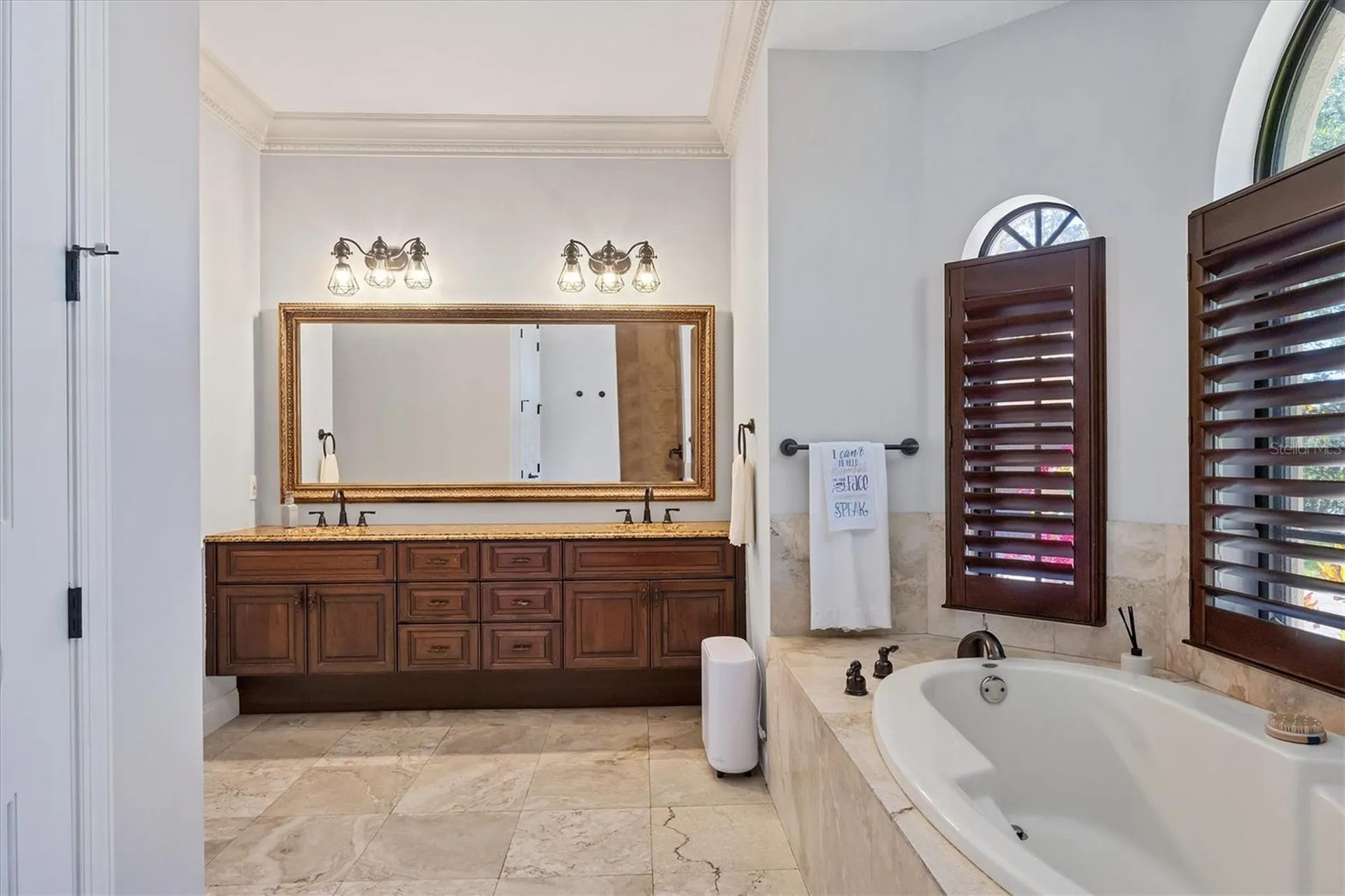 3432 Founders Club Drive Sarasota FL 34240