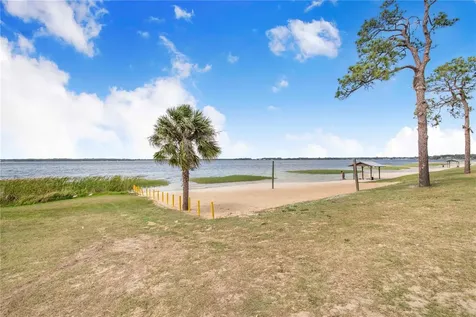 498 W 7th Street Frostproof FL 33843