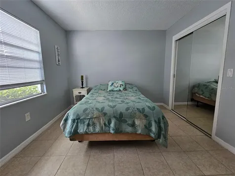 13813 Mission Oaks Boulevard Seminole FL 33776