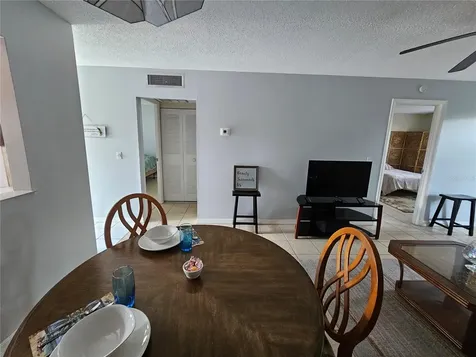 13813 Mission Oaks Boulevard Seminole FL 33776
