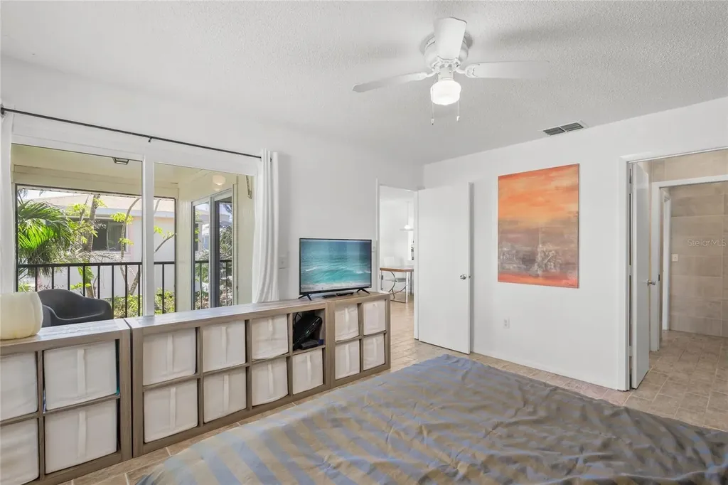 4909 Gulf Drive Holmes Beach FL 34217