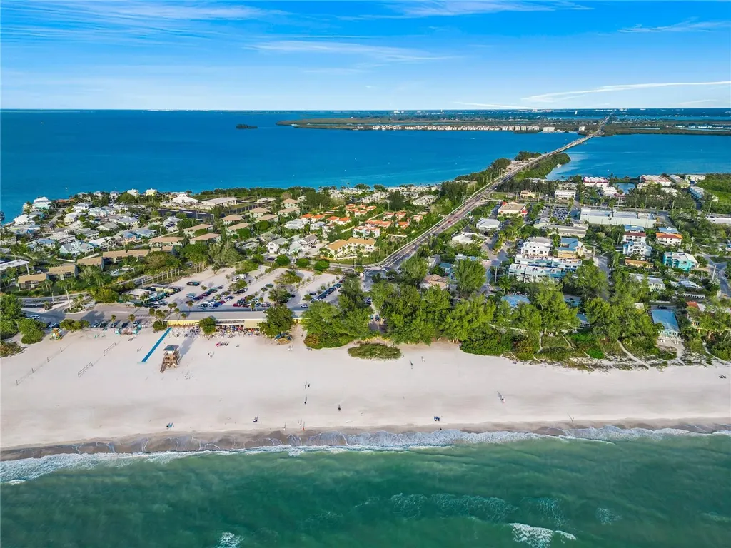 4909 Gulf Drive Holmes Beach FL 34217