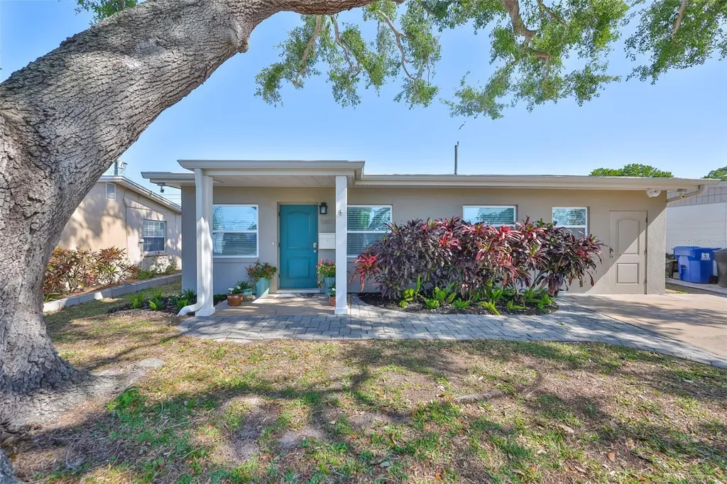 5411 17th Avenue N St Petersburg FL 33710