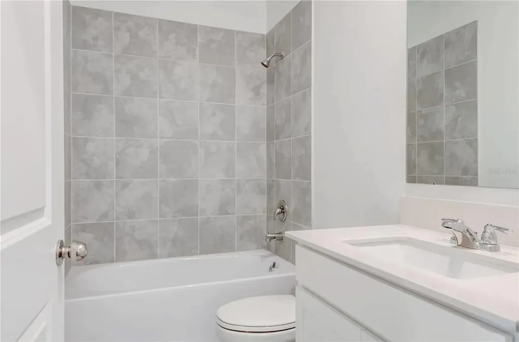 3239 Laurent Loop Davenport FL 33837