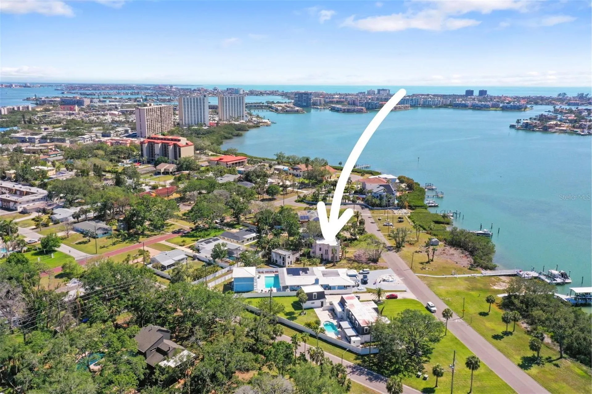 636 Sunset Drive S St Petersburg FL 33707