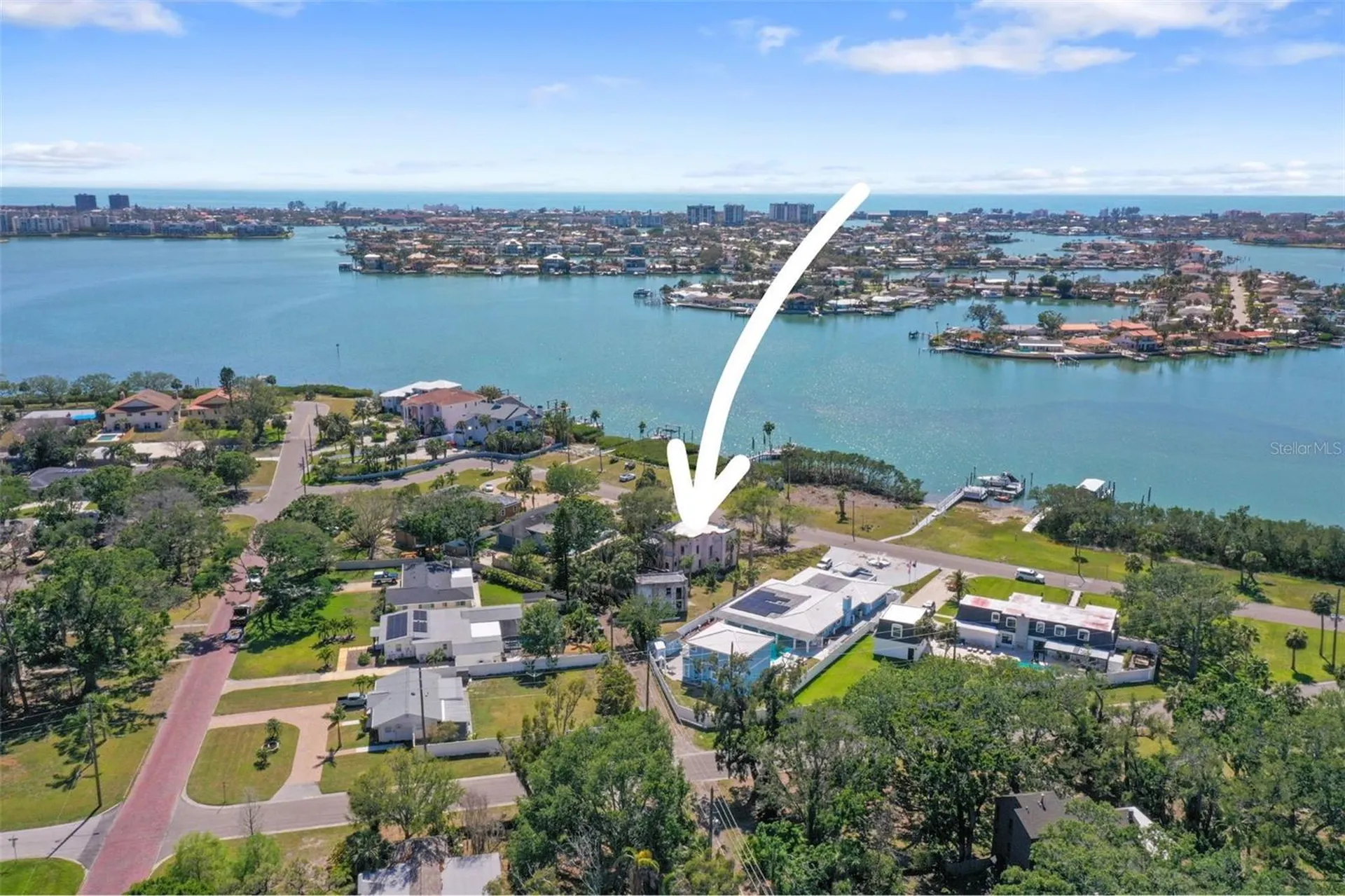636 Sunset Drive S St Petersburg FL 33707