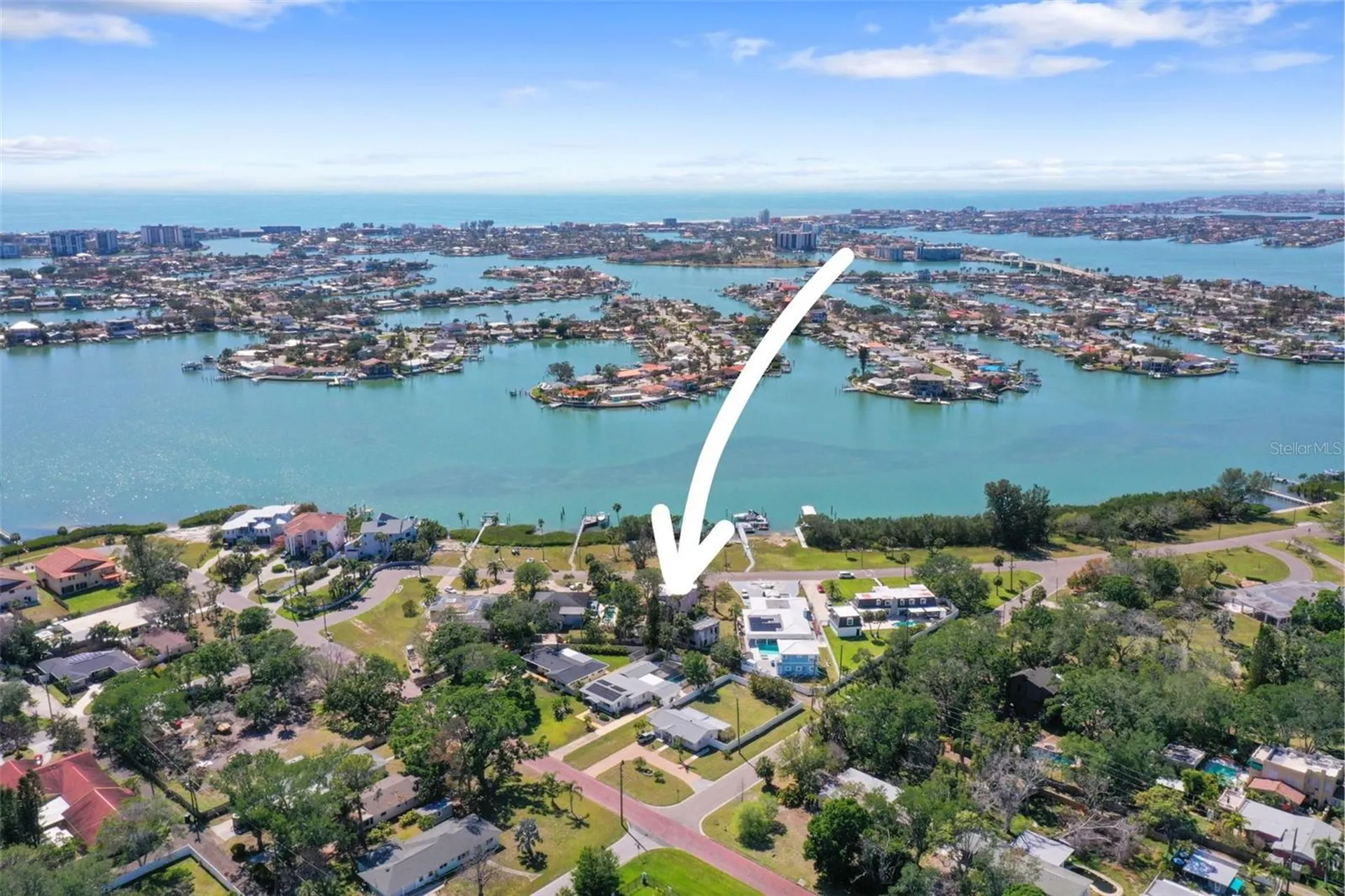636 Sunset Drive S St Petersburg FL 33707
