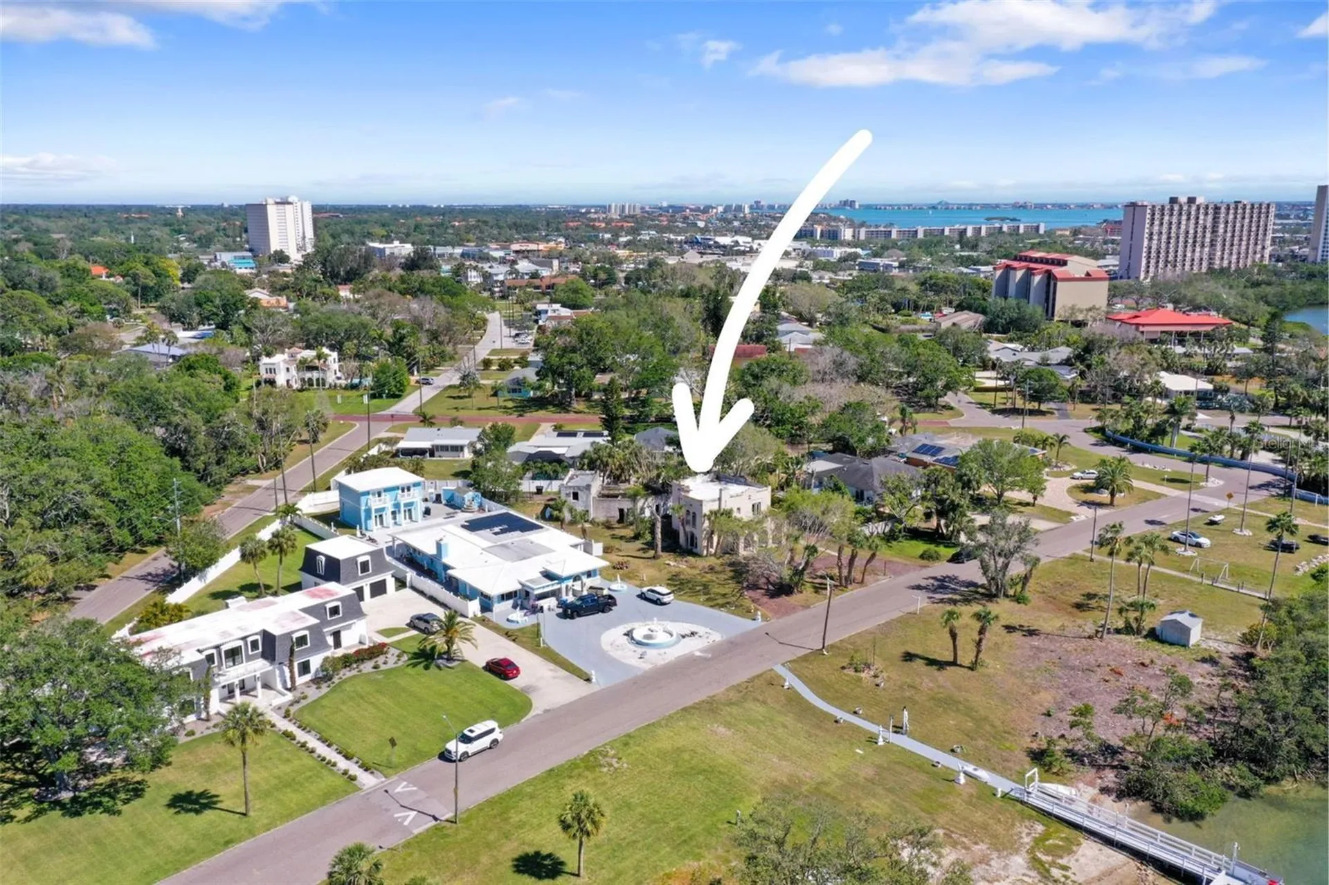 636 Sunset Drive S St Petersburg FL 33707