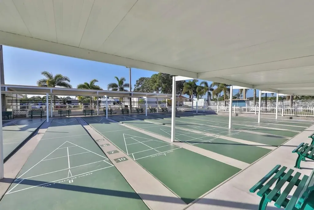 4722 Winged Foot Avenue Sarasota FL 34234