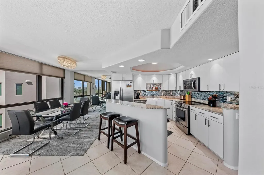 707 S Gulfstream Avenue Sarasota FL 34236