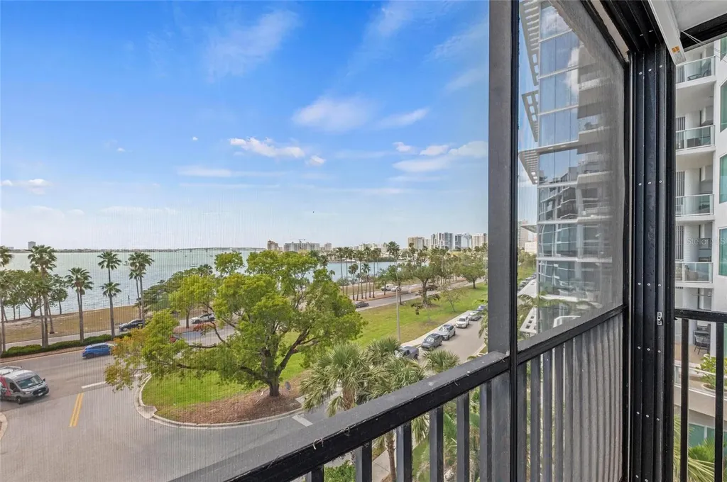 707 S Gulfstream Avenue Sarasota FL 34236