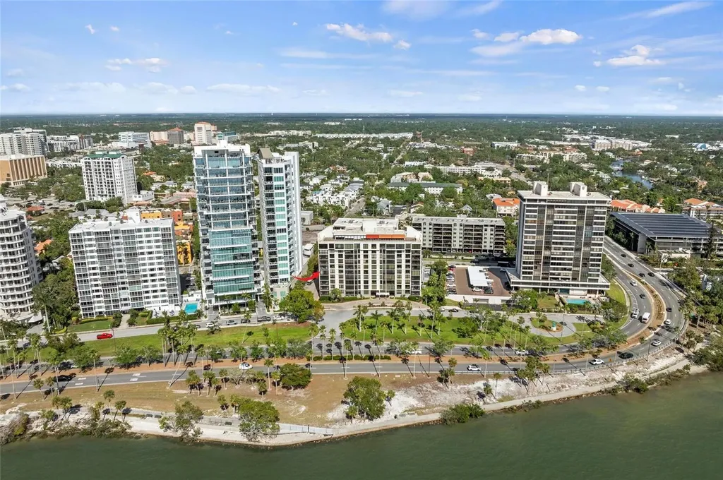 707 S Gulfstream Avenue Sarasota FL 34236