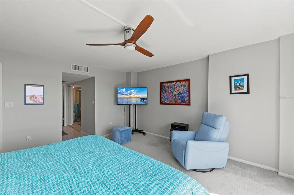 707 S Gulfstream Avenue Sarasota FL 34236