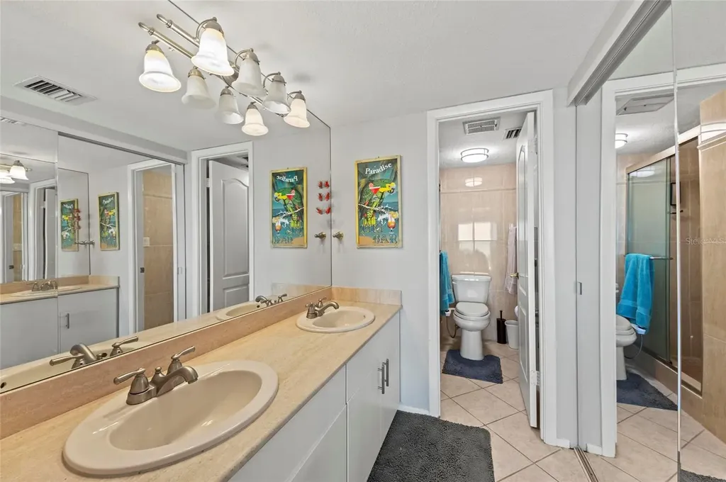 707 S Gulfstream Avenue Sarasota FL 34236
