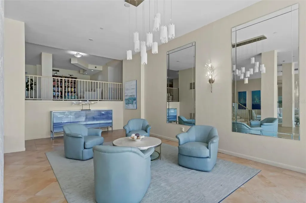 707 S Gulfstream Avenue Sarasota FL 34236