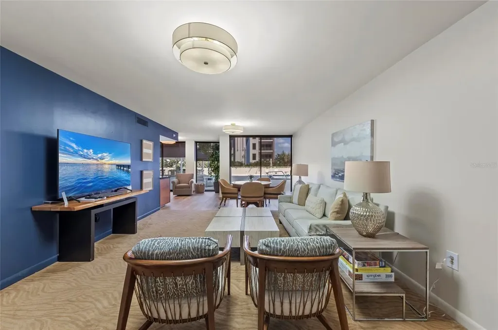 707 S Gulfstream Avenue Sarasota FL 34236