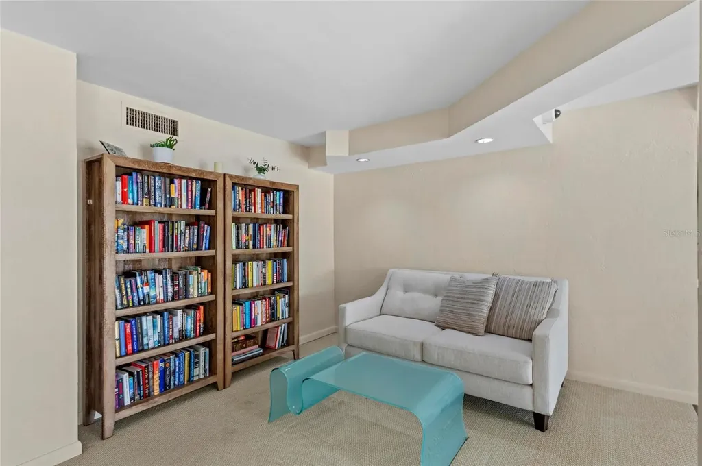 707 S Gulfstream Avenue Sarasota FL 34236
