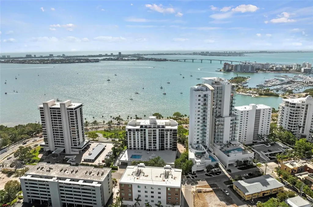 707 S Gulfstream Avenue Sarasota FL 34236