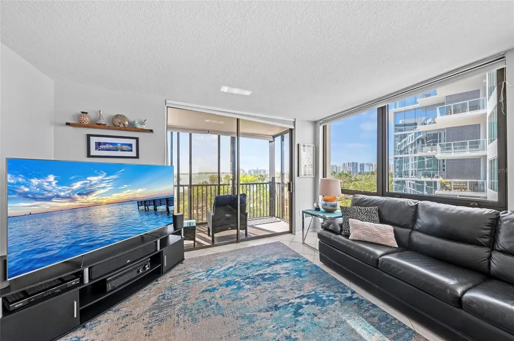 707 S Gulfstream Avenue Sarasota FL 34236
