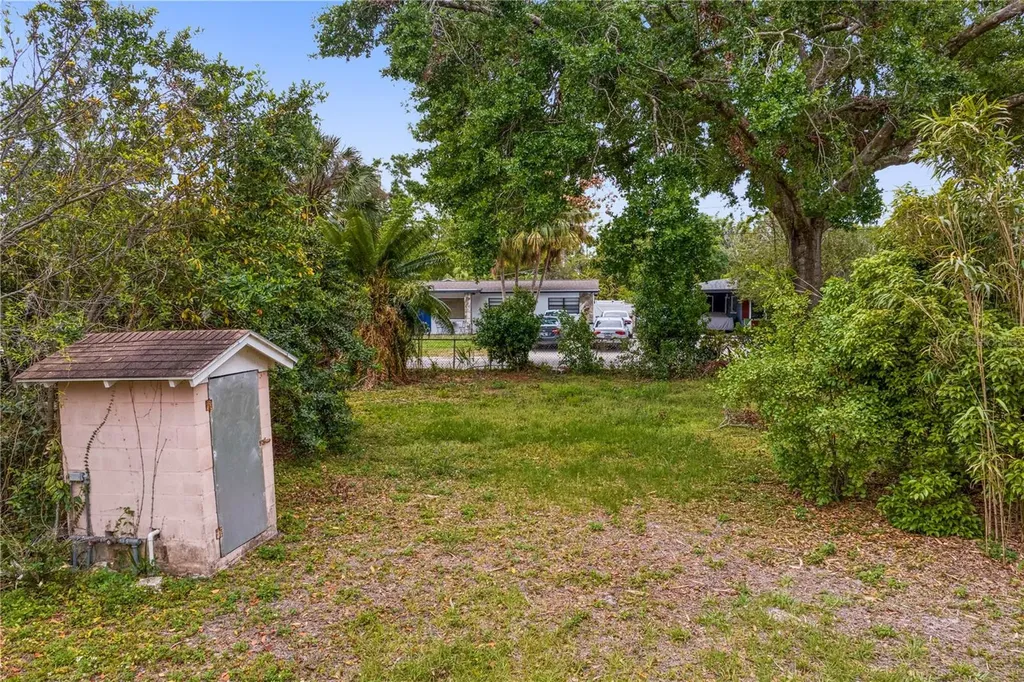 805 W 129th Avenue Tampa FL 33612