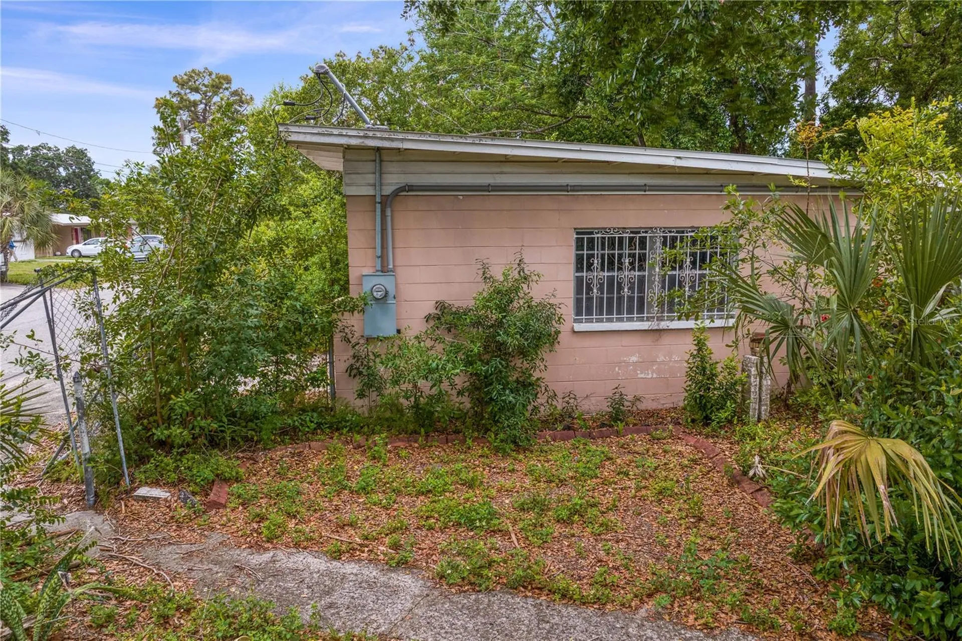 805 W 129th Avenue Tampa FL 33612