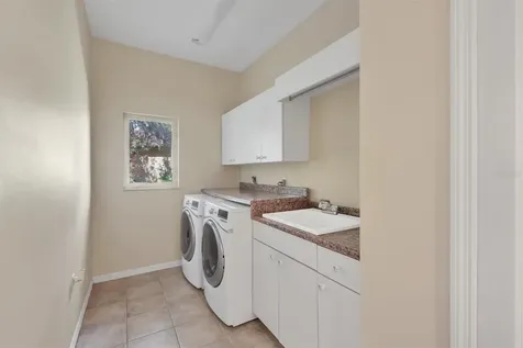 7441 Myrica Drive Sarasota FL 34241