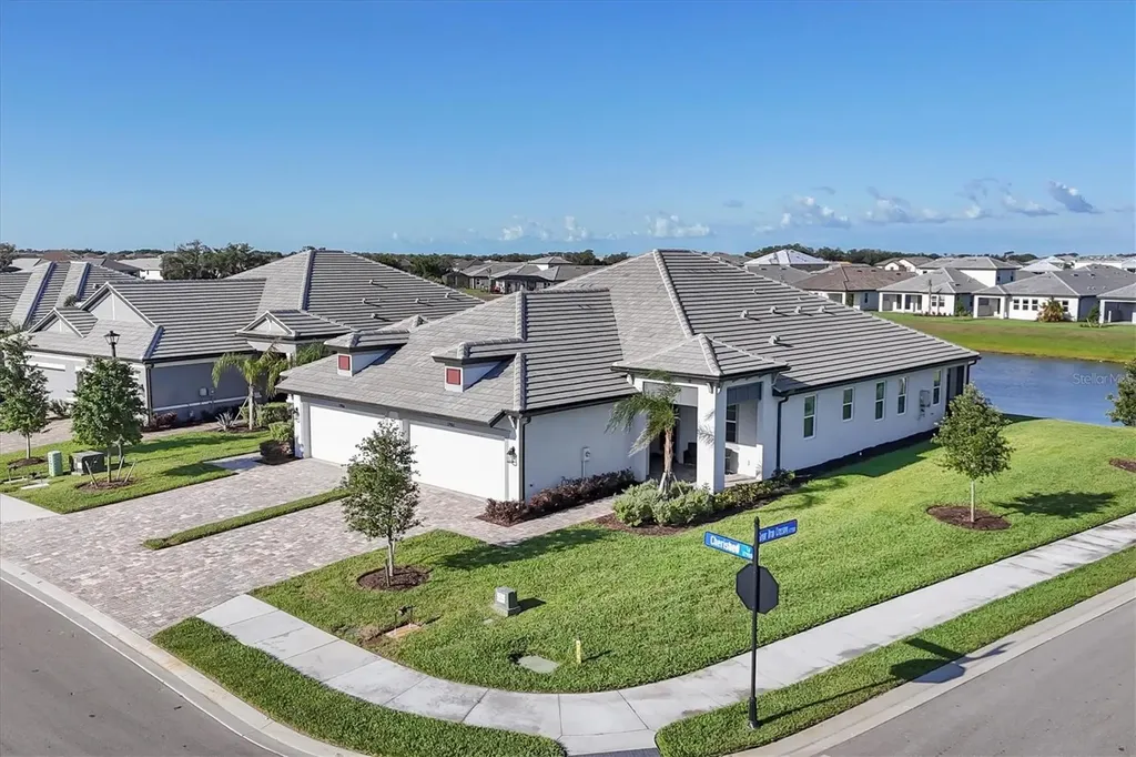 17902 Cherished Loop Lakewood Ranch FL 34211