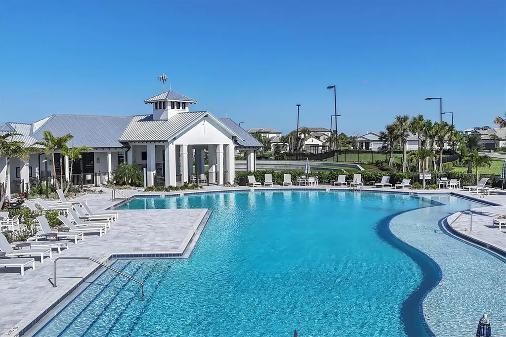 17902 Cherished Loop Lakewood Ranch FL 34211