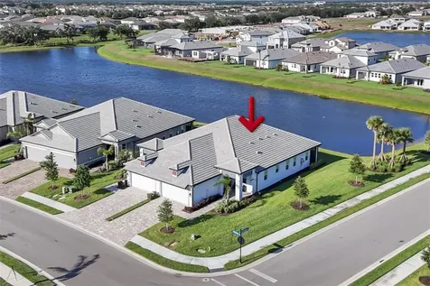 17902 Cherished Loop Lakewood Ranch FL 34211