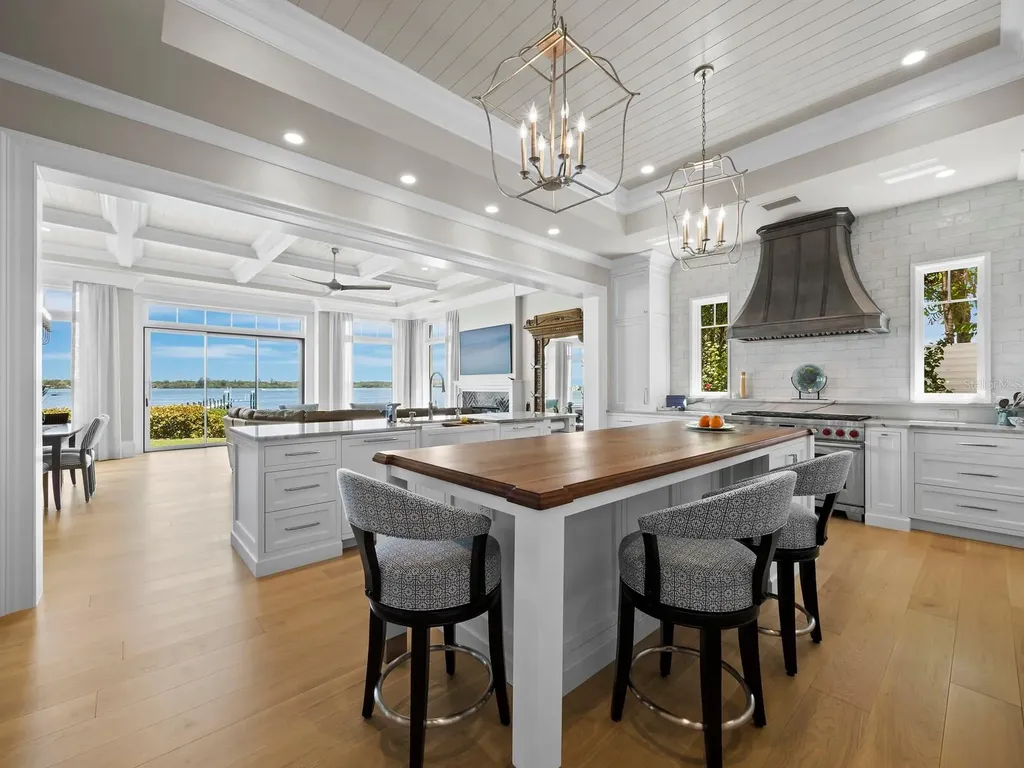 8155 Midnight Pass Road Sarasota FL 34242