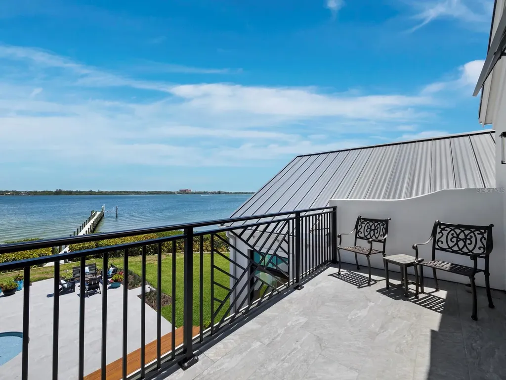 8155 Midnight Pass Road Sarasota FL 34242