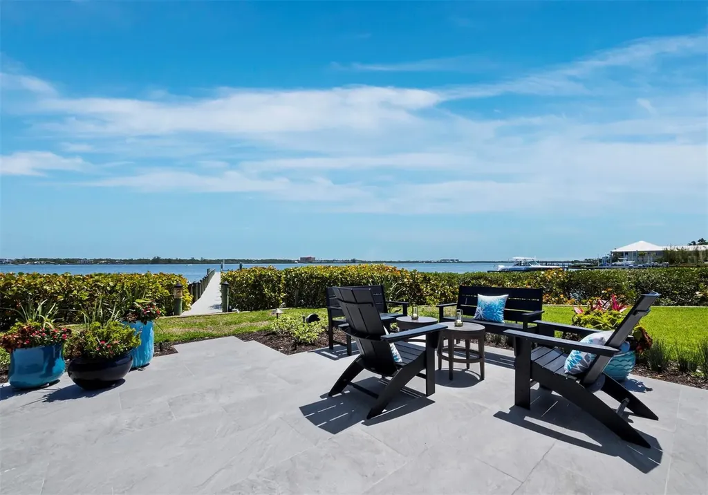8155 Midnight Pass Road Sarasota FL 34242
