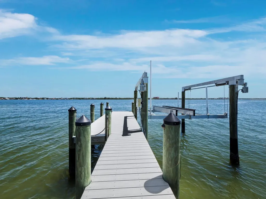 8155 Midnight Pass Road Sarasota FL 34242