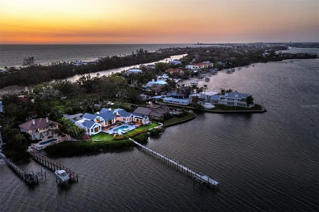 8155 Midnight Pass Road Sarasota FL 34242