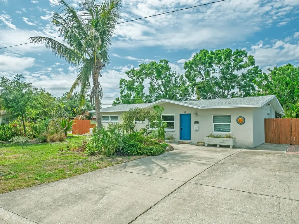 3997 Porpoise Drive SE St Petersburg FL 33705