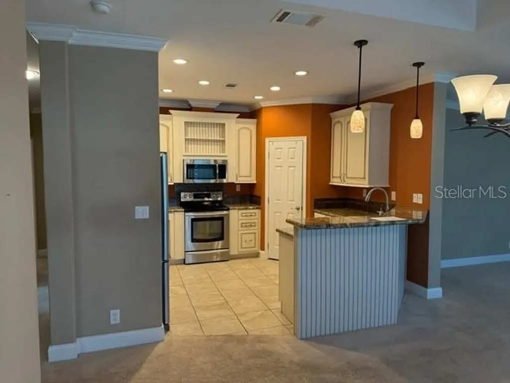4851 W Gandy Boulevard Tampa FL 33611