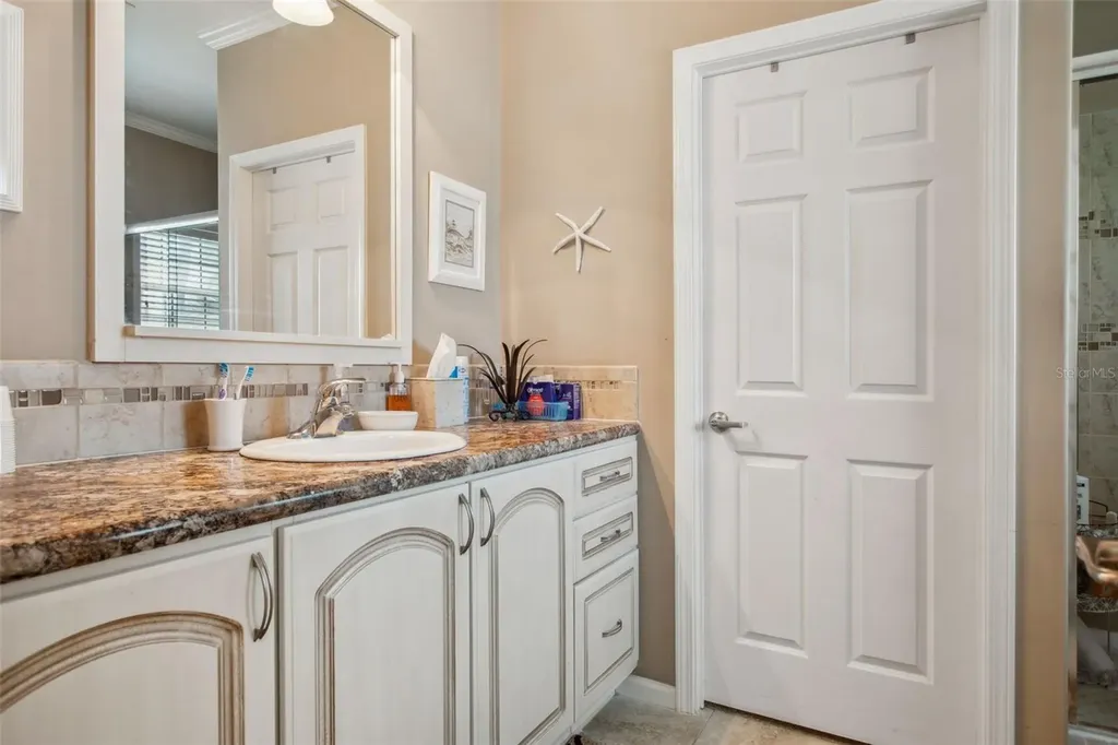 4851 W Gandy Boulevard Tampa FL 33611