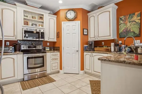 4851 W Gandy Boulevard Tampa FL 33611