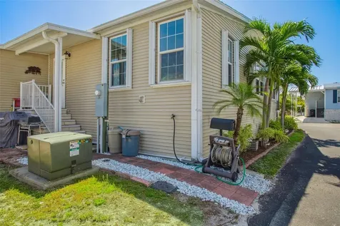 4851 W Gandy Boulevard Tampa FL 33611
