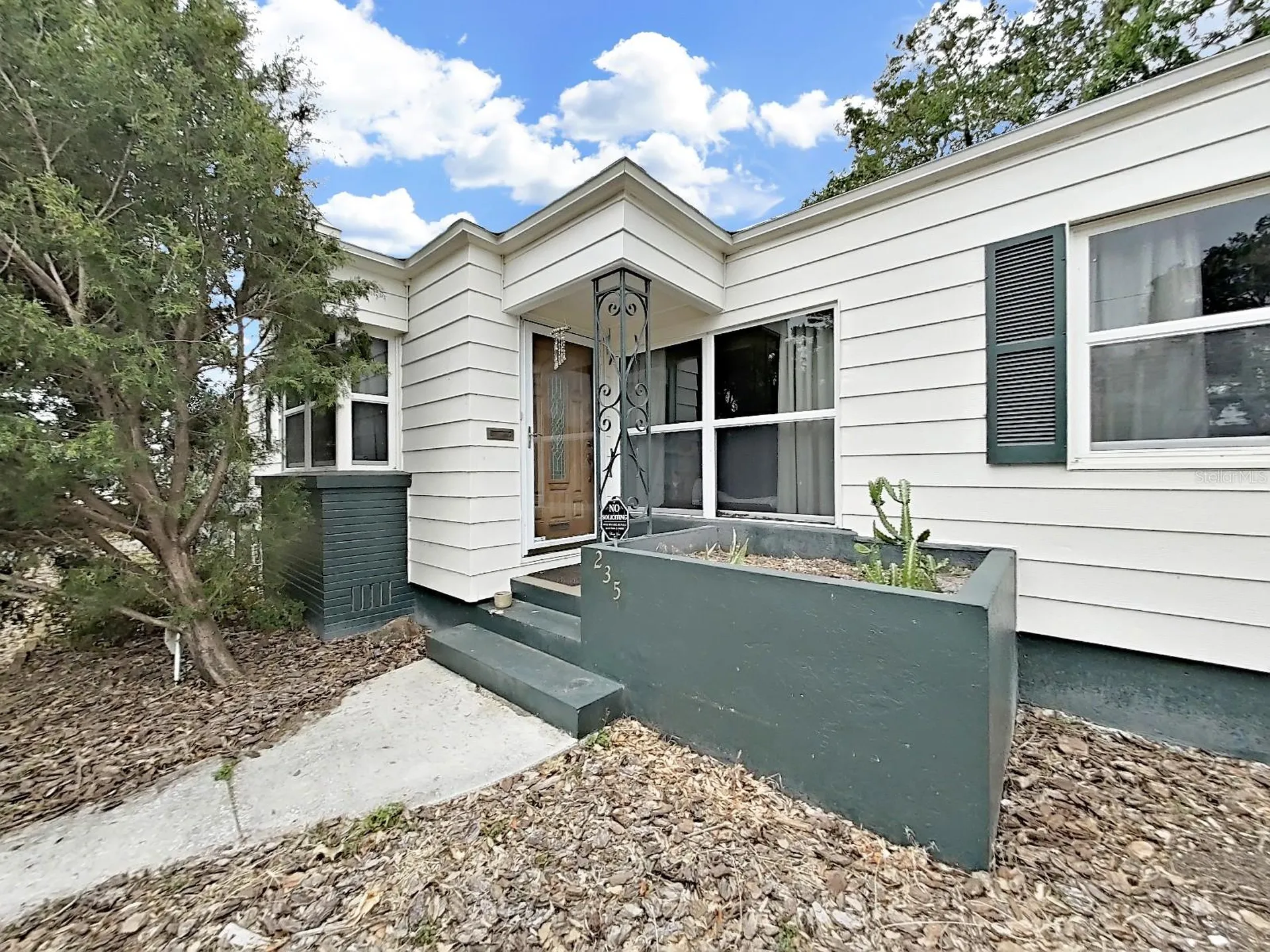 235 38th Street S St Petersburg FL 33711