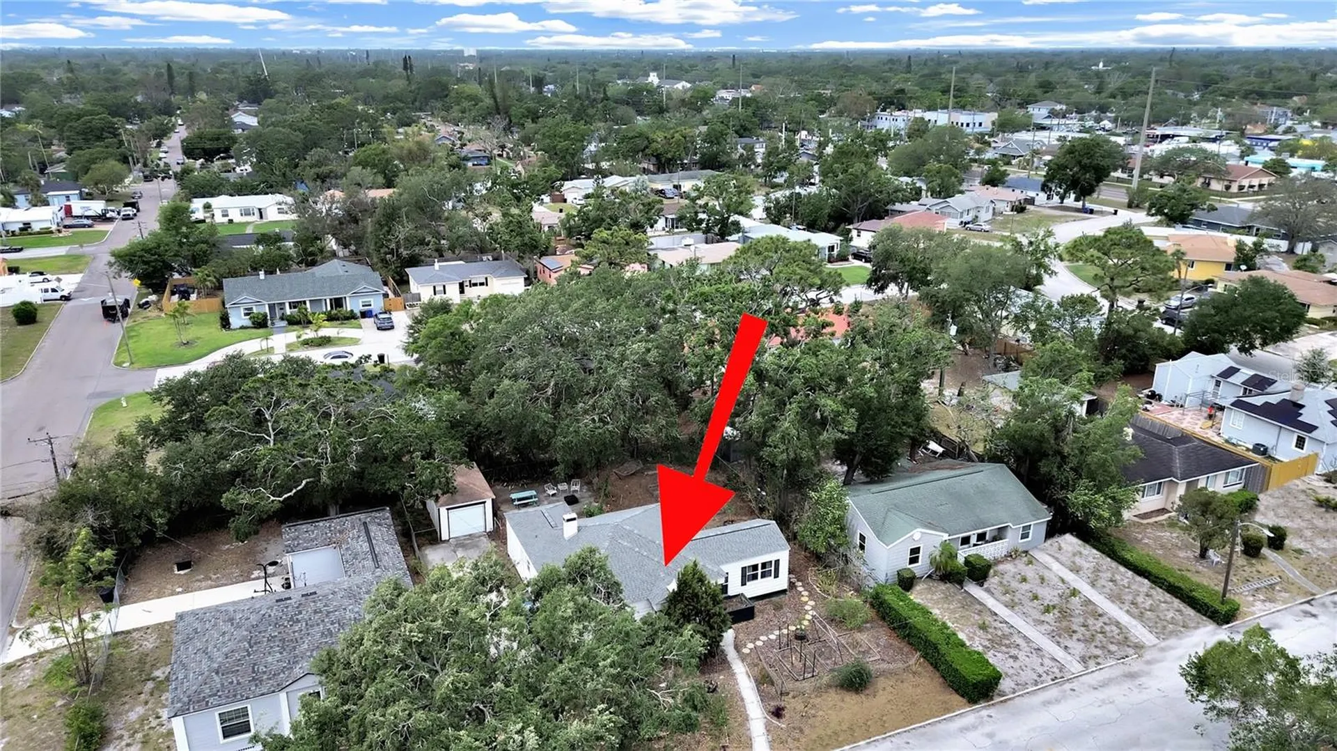 235 38th Street S St Petersburg FL 33711
