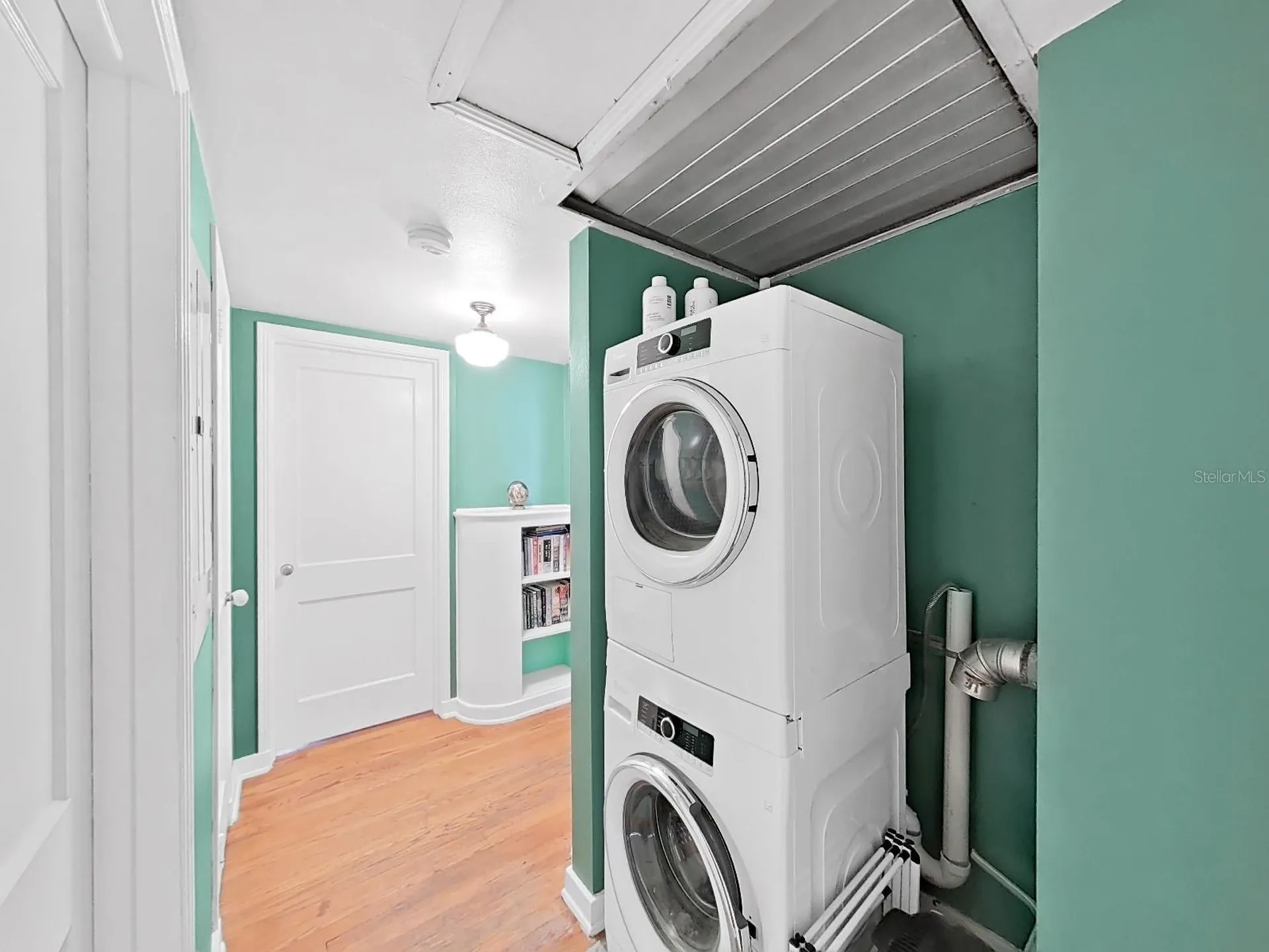 235 38th Street S St Petersburg FL 33711