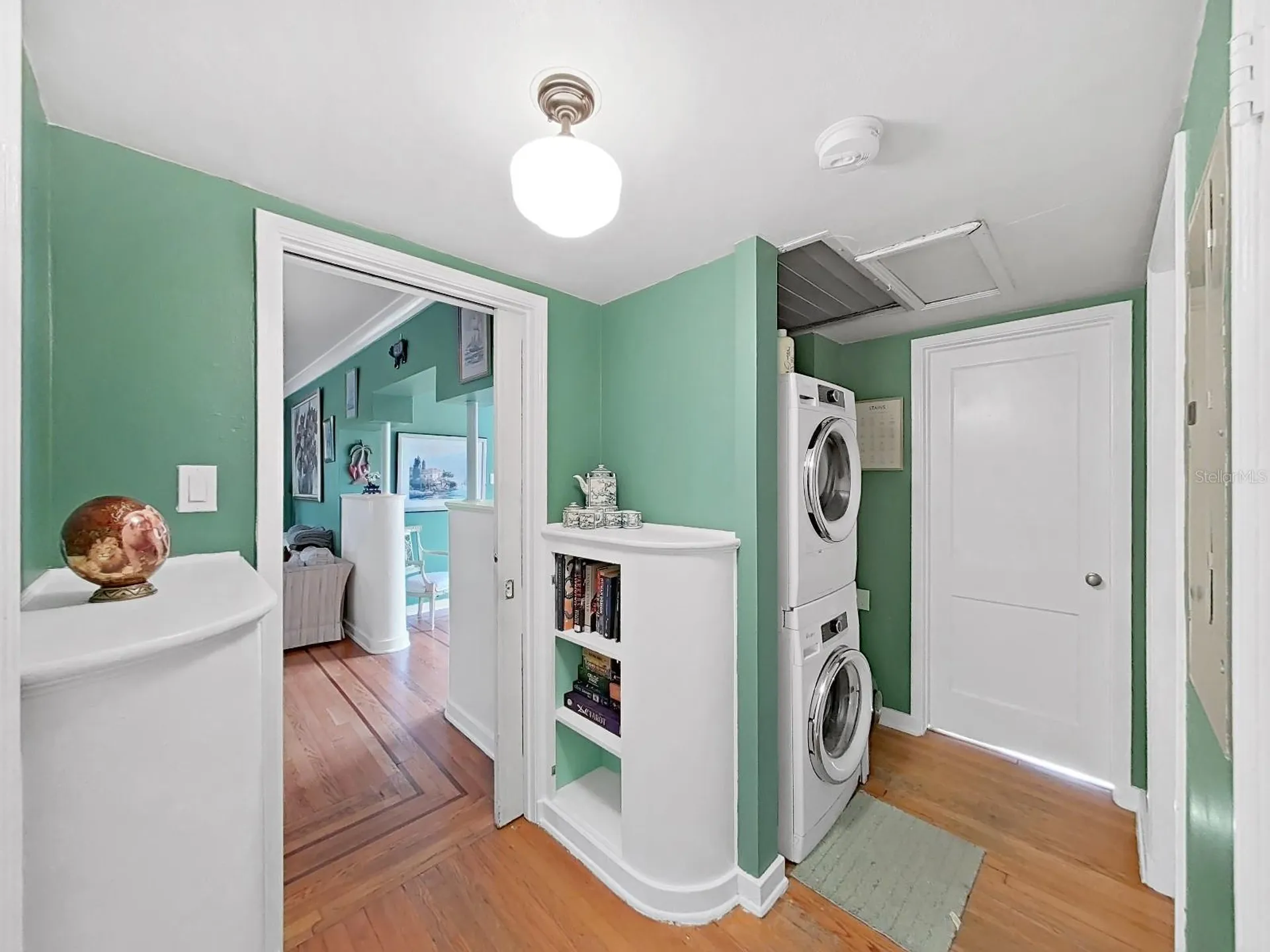 235 38th Street S St Petersburg FL 33711