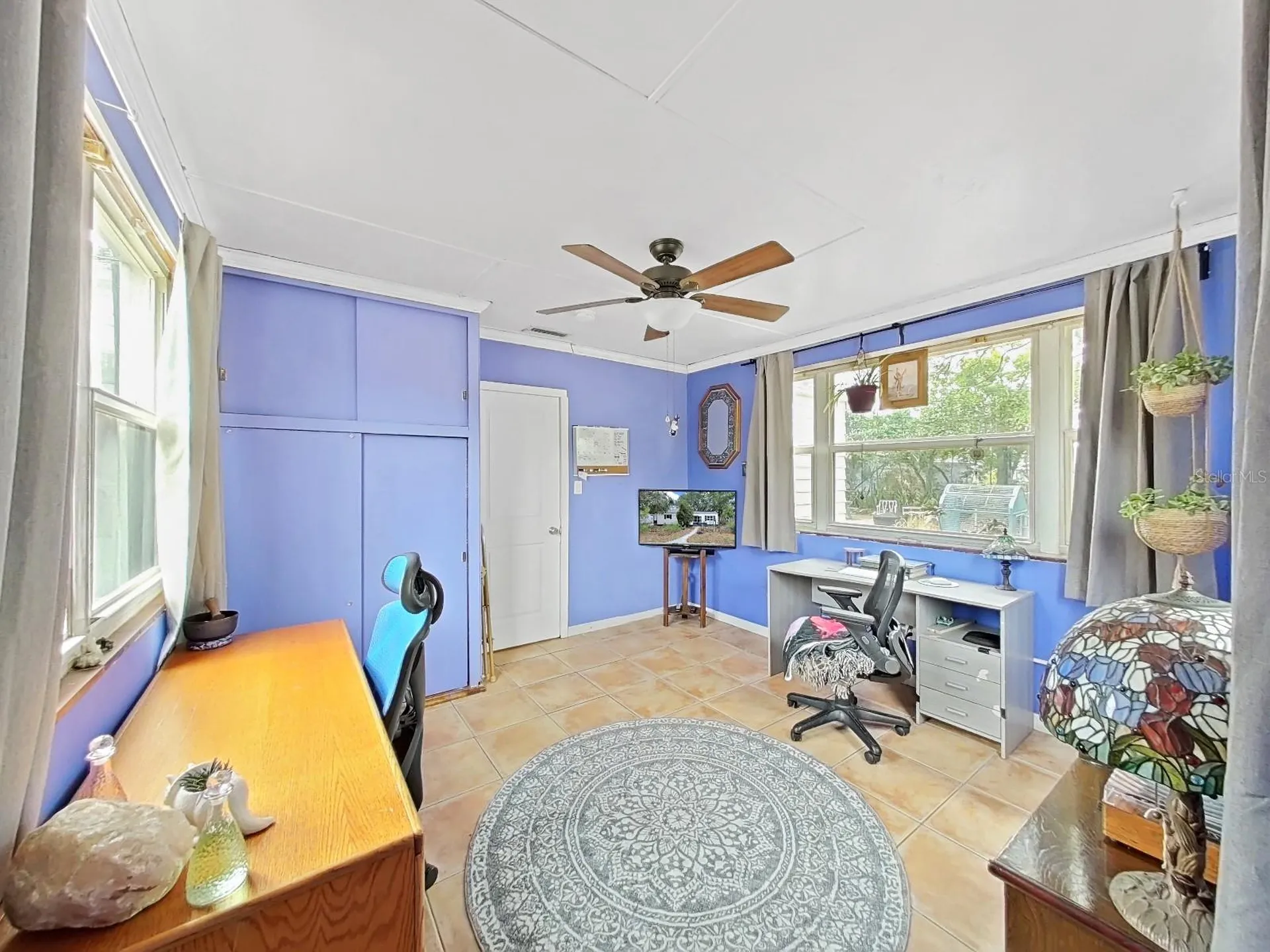235 38th Street S St Petersburg FL 33711