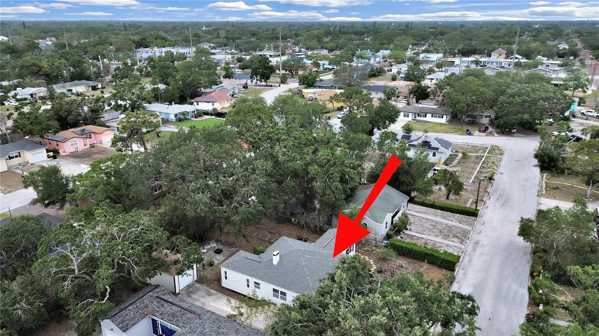 235 38th Street S St Petersburg FL 33711