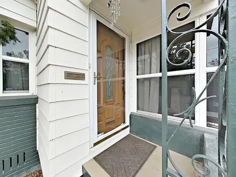 235 38th Street S St Petersburg FL 33711