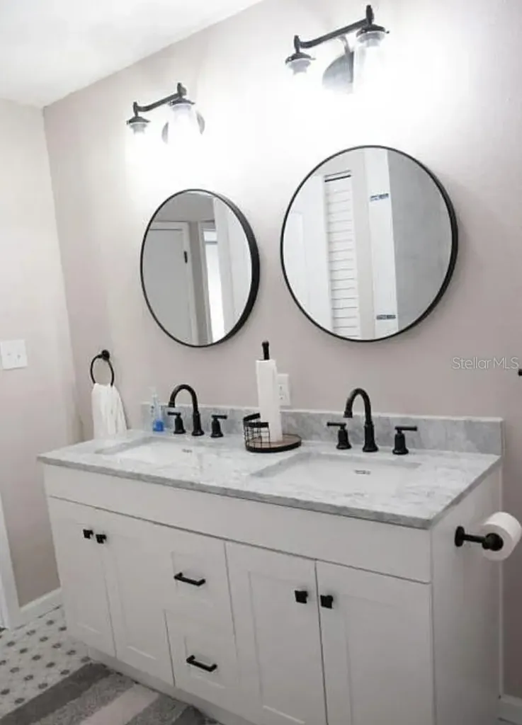 265 W Towne Place Titusville FL 32796