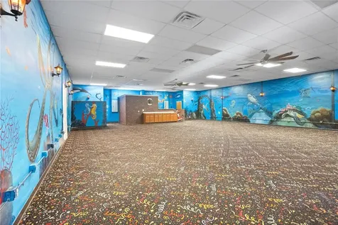 25010 Us Highway 27 Leesburg FL 34748