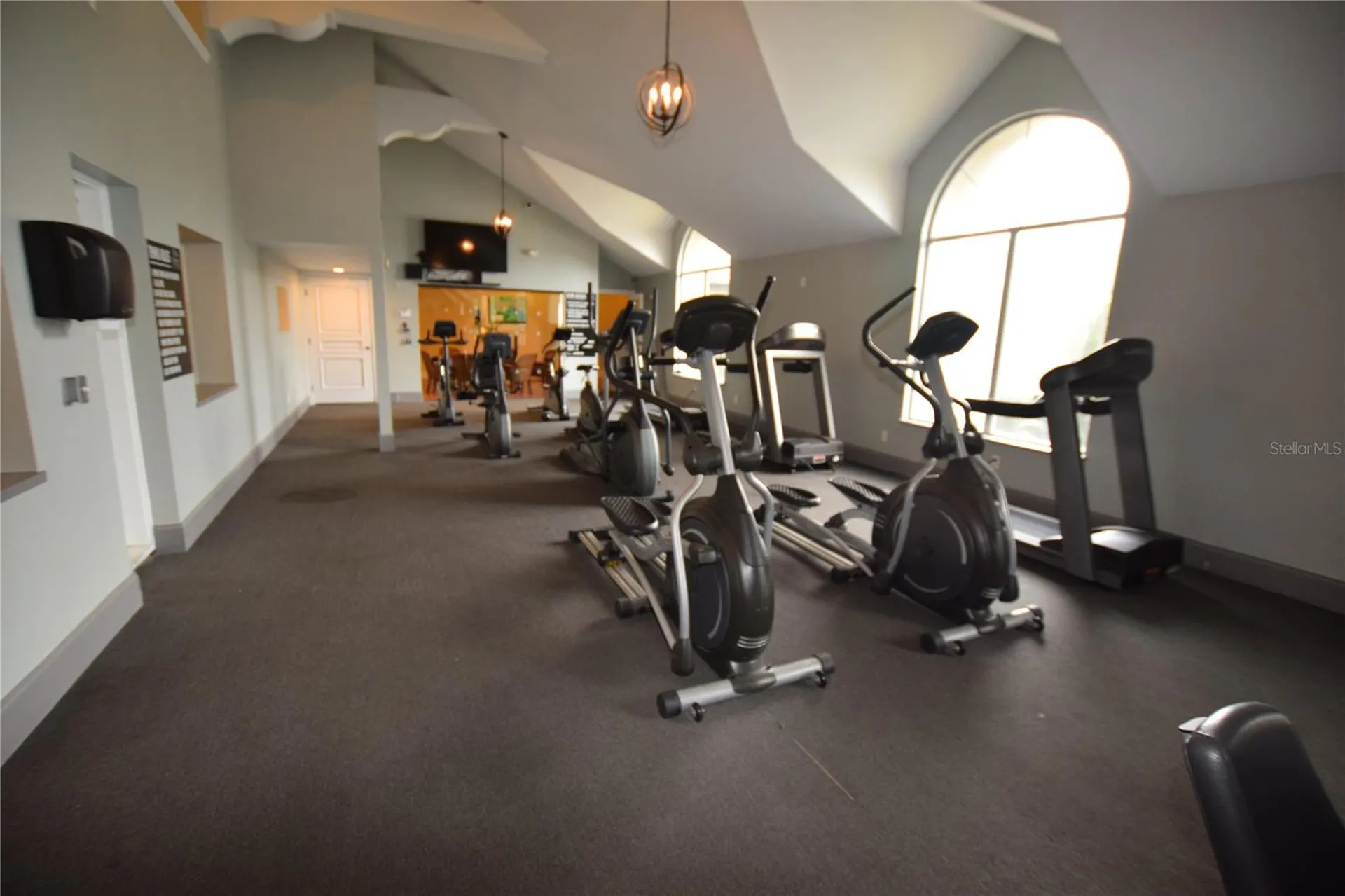 5120 Conroy Road Orlando FL 32811