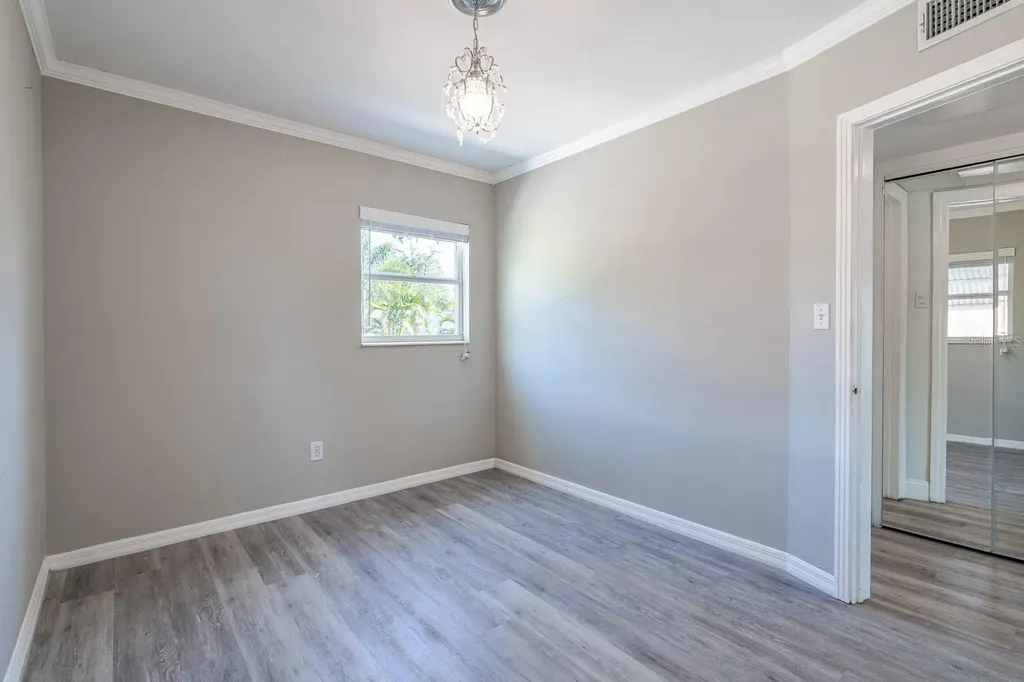 4001 W North A Street Tampa FL 33609